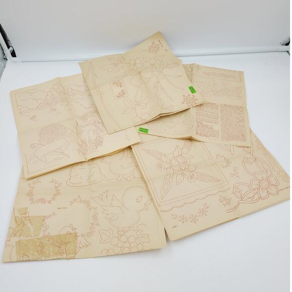 VTG Aunt Martha's Cross Stitch Iron Transfer Patterns Lot of 4 w/ Extra Transfrs - Picture 5 of 5